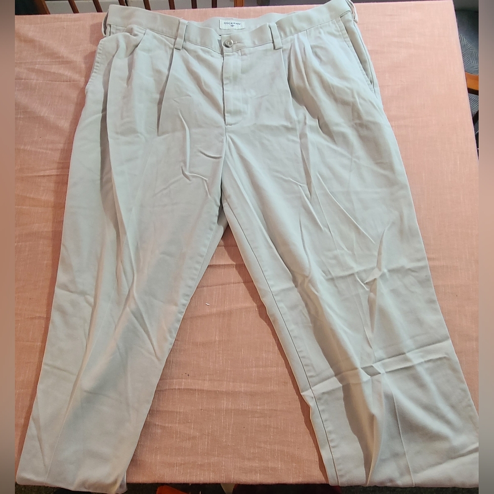 Dockers Chinos